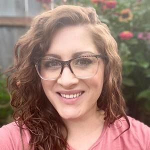 Meet your Posher, Jade